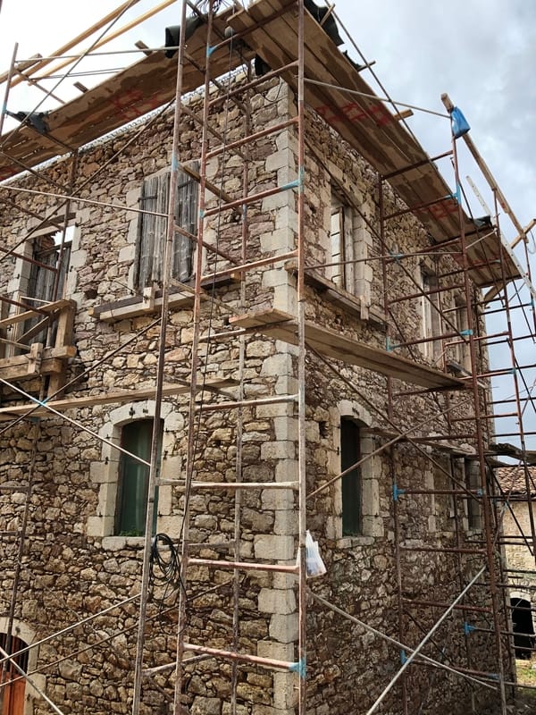 Προχωρούν τα έργα στο Ρηγοπουλέικο αρχοντικό. Σχετική επιστολή του ΔΣ των Ανθέων της Πέτρας — φωτογραφία 1